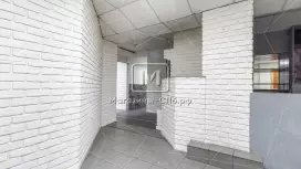 Торговое в центре 110 кв м