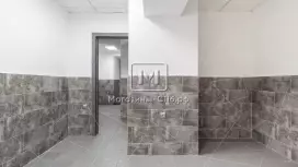 Торговое в центре 110 кв м