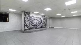 Торговое в центре 110 кв м