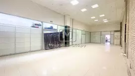 Отдел в торговом центре, 93 м2 Отдел в торговом центре, 93 м2