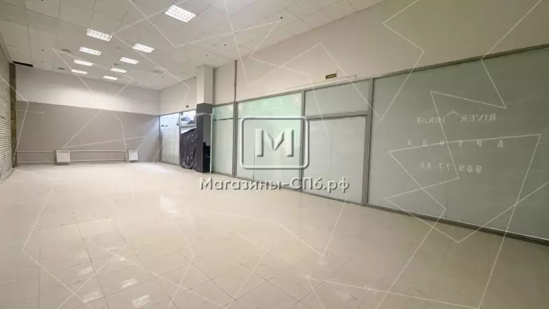 Отдел в торговом центре, 93 м2 98. Фото объекта