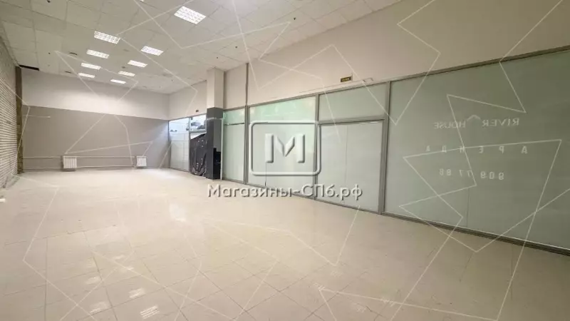 Отдел в торговом центре, 93 м2 98. Фото объекта