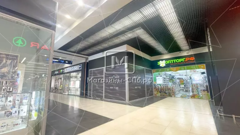 Отдел в торговом центре, 93 м2 98. Фото объекта