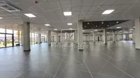 Фасадное торговое 1123,6 кв.метров, 1 этаж Фасадное торговое 1123,6 кв.метров, 1 этаж