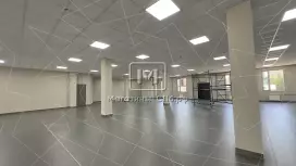 Фасадное торговое 1123,6 кв.метров, 1 этаж Фасадное торговое 1123,6 кв.метров, 1 этаж