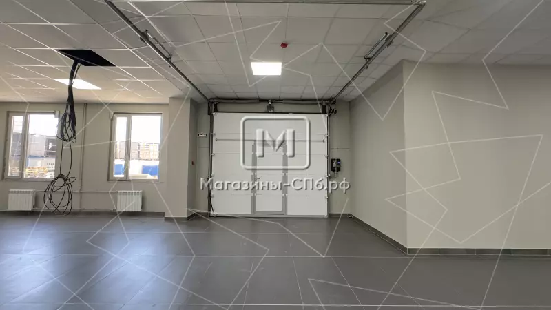 Фасадное торговое 1123,6 кв.метров, 1 этаж 98. Фото объекта