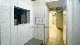 Торговое помещение 300 кв.м в центре