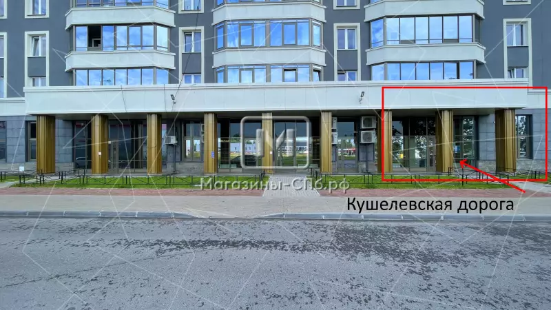 Аренда 140 м фасадное 2 входа 98. Фото объекта