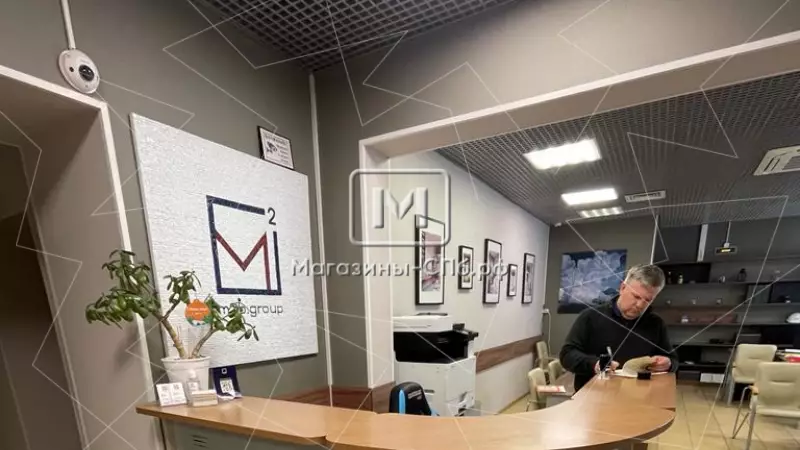 Аренда под офис, торговлю 150 кв.м., 1 этаж 98. Фото объекта