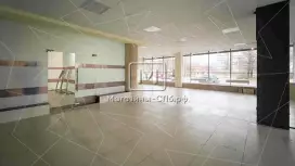 Аренда торгового помещения 231.3 кв.метров, 1 этаж Аренда торгового помещения 231.3 кв.метров, 1 этаж