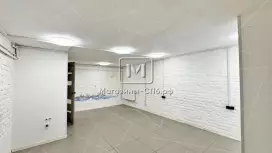 Офис/услуги на Сенной, 25 м2. Отд.вход, с/у Офис/услуги на Сенной, 25 м2. Отд.вход, с/у