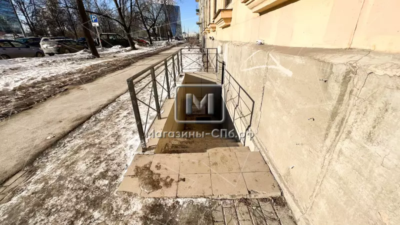 Продажа помещения с арендаторами 98. Фото объекта