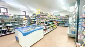 Аренда на Петроградке, 155 м2, витрины, 1 этаж Аренда на Петроградке, 155 м2, витрины, 1 этаж