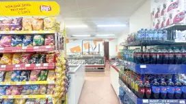 Аренда на Петроградке, 155 м2, витрины, 1 этаж Аренда на Петроградке, 155 м2, витрины, 1 этаж