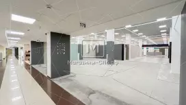 Торговое 180 м2 опен спейс в ТЦ Торговое 180 м2 опен спейс в ТЦ