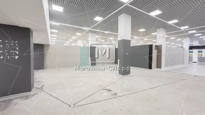 Торговое 180 м2 опен спейс в ТЦ 98. Фото объекта
