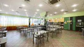 Кафе/столовая 250 м2 с оборудованием Кафе/столовая 250 м2 с оборудованием