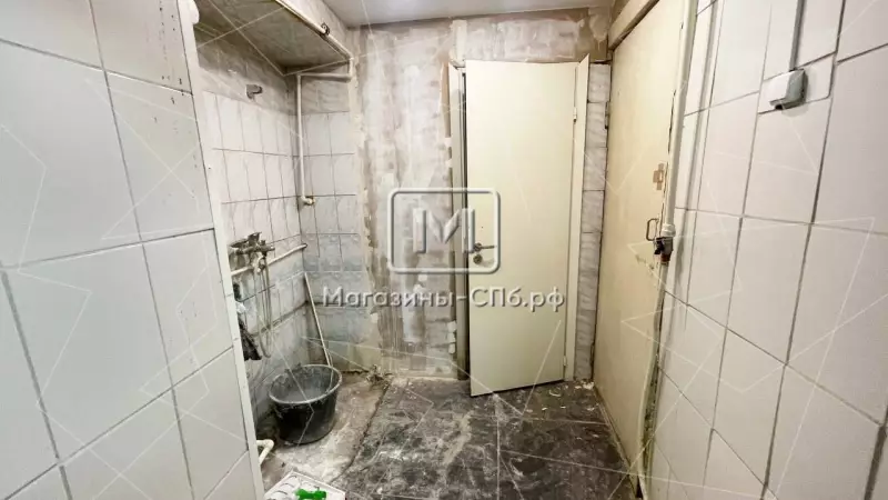 Торговое 50 м2 с отд.входом 98. Фото объекта