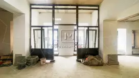 Аренда торгового помещения 270 кв.метров, 1 этаж Аренда торгового помещения 270 кв.метров, 1 этаж
