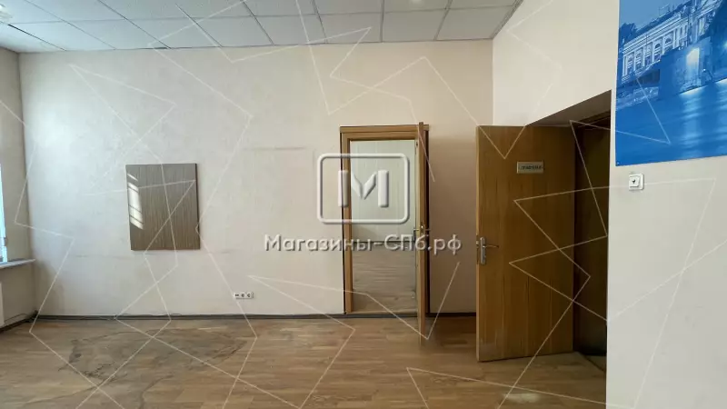 Продажа офиса 400 кв.метров, 2 этаж 98. Фото объекта
