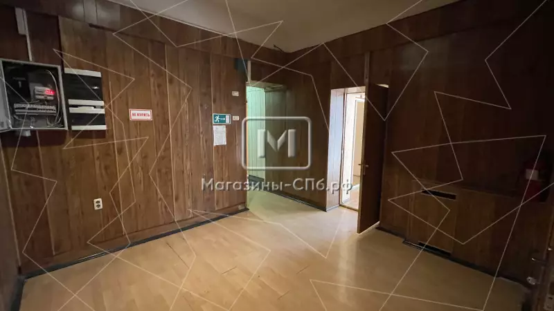 Продажа офиса 400 кв.метров, 2 этаж 98. Фото объекта