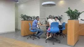 Аренда торгового помещения 148.4 кв.метров, 1 этаж