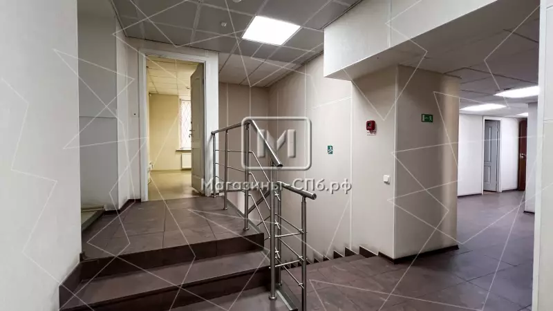 Аренда офиса 401.3 кв.метров, 2 этаж 98. Фото объекта