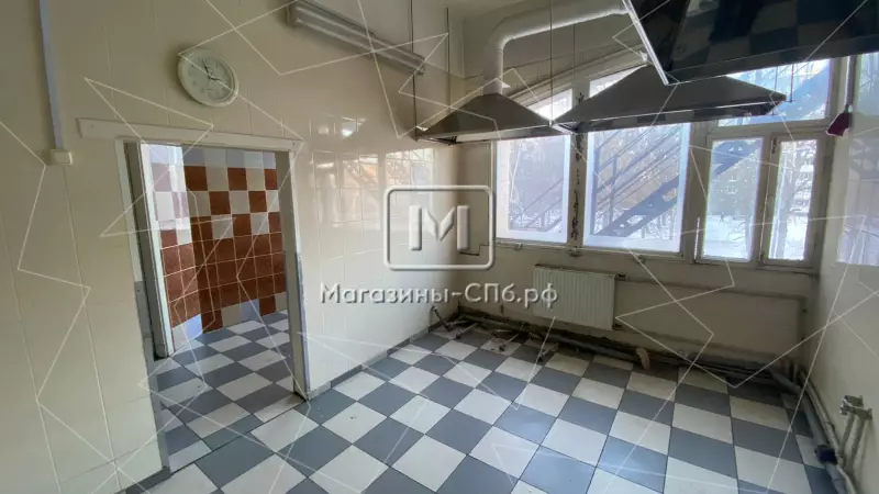 Продажа здания 2095 м2 98. Фото объекта