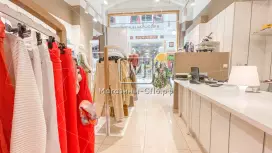 Невский пр. 1 этаж в Пассаже Невский пр. 1 этаж в Пассаже