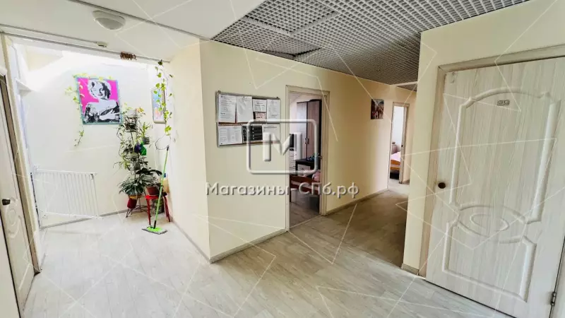 Продажа здания 1002 м2, ш. Революции 120 98. Фото объекта