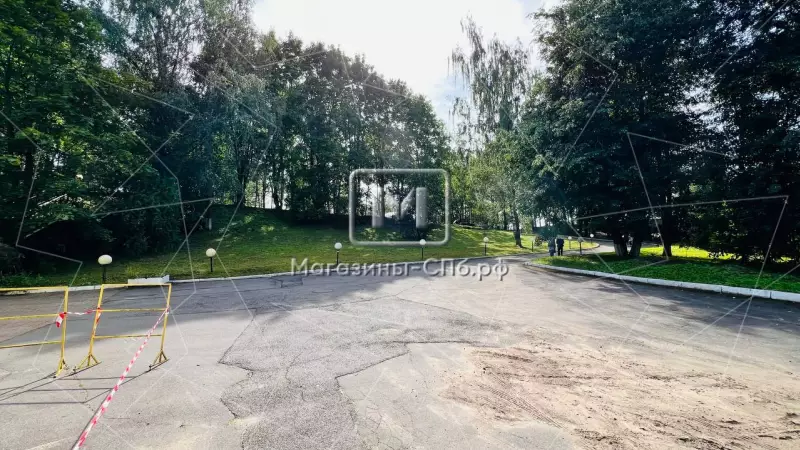 Продажа здания 1002 м2, ш. Революции 120 98. Фото объекта