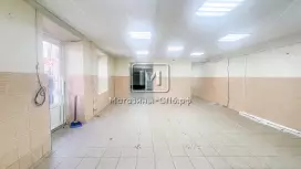 Аренда торгового помещения 92 кв.метров, 1 этаж