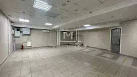 Продажа на 1 этаже БЦ, торг Продажа на 1 этаже БЦ, торг
