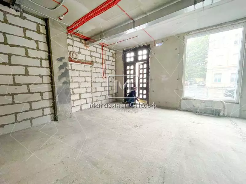 Продажа торговое 73 м2 в аппарт отеле 98. Фото объекта