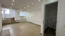 На сенной, 25 м2, огромный трафик