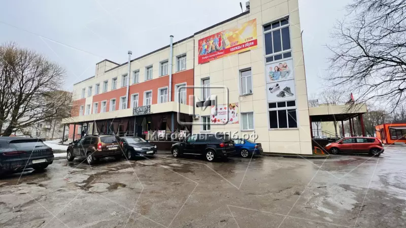 Продажа ТРК Парус, г. Кириши, 3250 м2, 98. Фото объекта