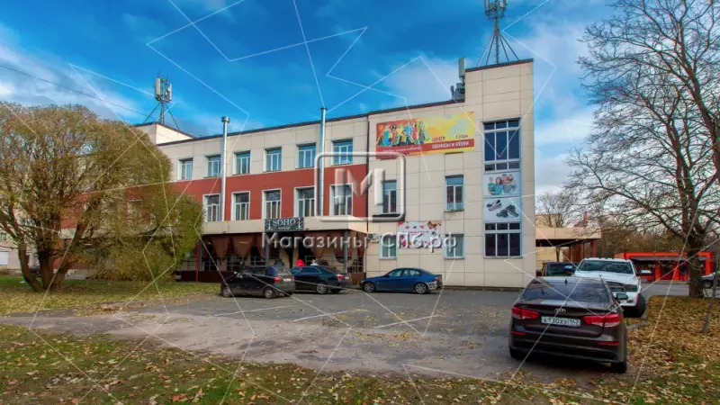 Продажа ТРК Парус, г. Кириши, 3250 м2, 98. Фото объекта