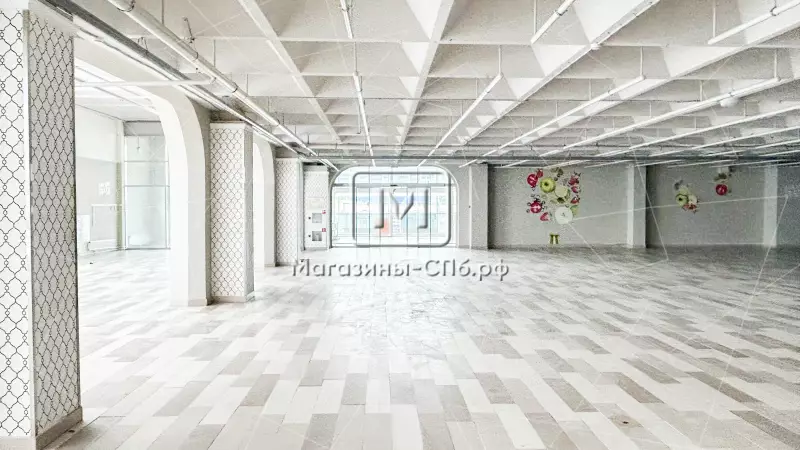 Савушкина 119, бывший SPAR, 1427,6 м2 98. Фото объекта