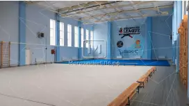 Продажа здания 5798.1 кв.метров,  этаж