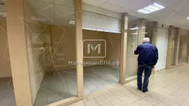 Аренда торгового помещения 11.7 кв. метров, Цоколь