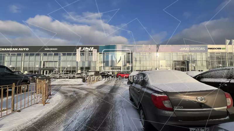 Автосалон, шоурум 2050 м2 с ЗУ 98. Фото объекта