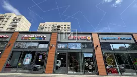 30 м2 с огромными витринами 30 м2 с огромными витринами