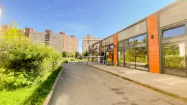 30 м2 с огромными витринами 30 м2 с огромными витринами