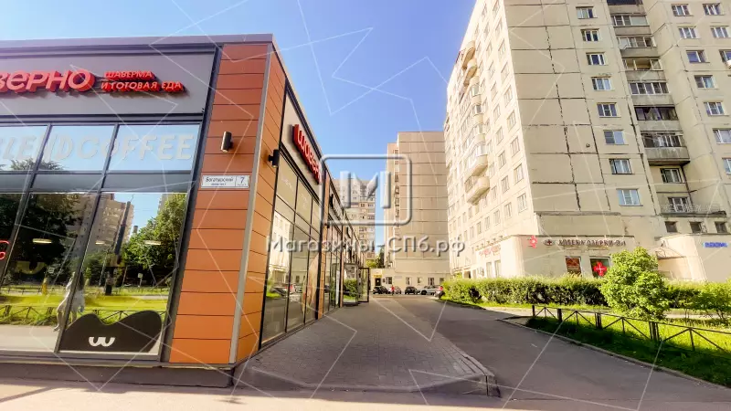 30 м2 с огромными витринами 98. Фото объекта