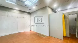 Торговое 44м2 рядом со входом (можно сделать воду) Торговое 44м2 рядом со входом (можно сделать воду)