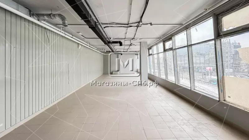 Универсальное 840 м2 в ТЦ у метро 98. Фото объекта