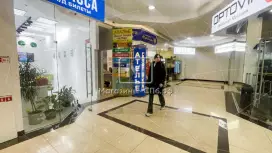 Торговое 32 м 2в ТЦ у метро с витриной