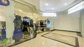 Торговое 32 м 2в ТЦ у метро с витриной