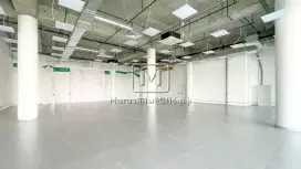 Отдельный вход, 403 м2, высокие потолки, витрины