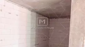 Фасадное видовое на трафике 100 кв.метров, 1 этаж